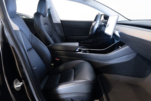 2019 TESLA MODEL 3 - 17