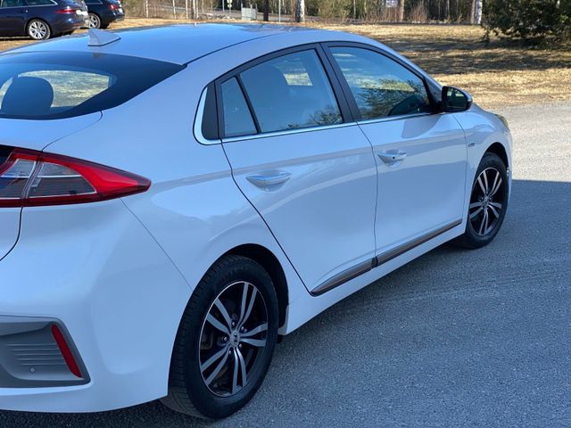 2018 HYUNDAI IONIQ - 18