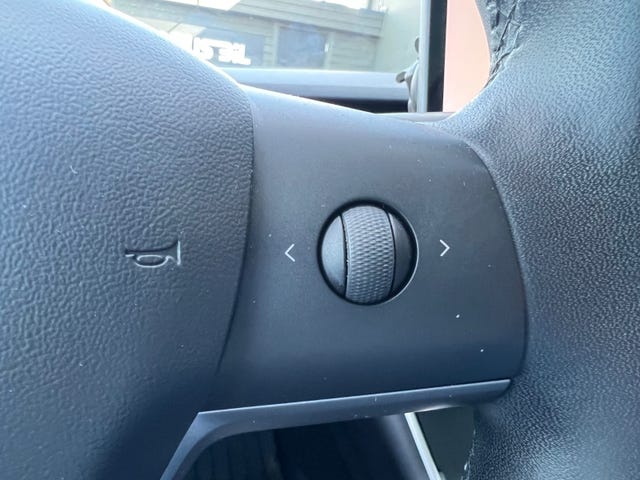 2019 TESLA MODEL 3 - 27