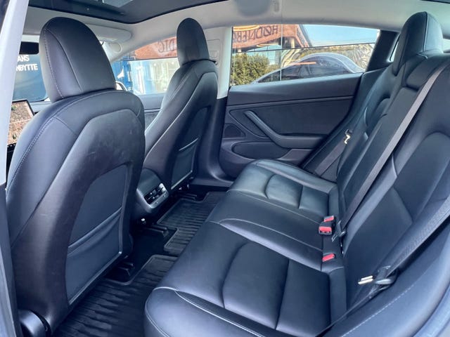 2019 TESLA MODEL 3 - 13