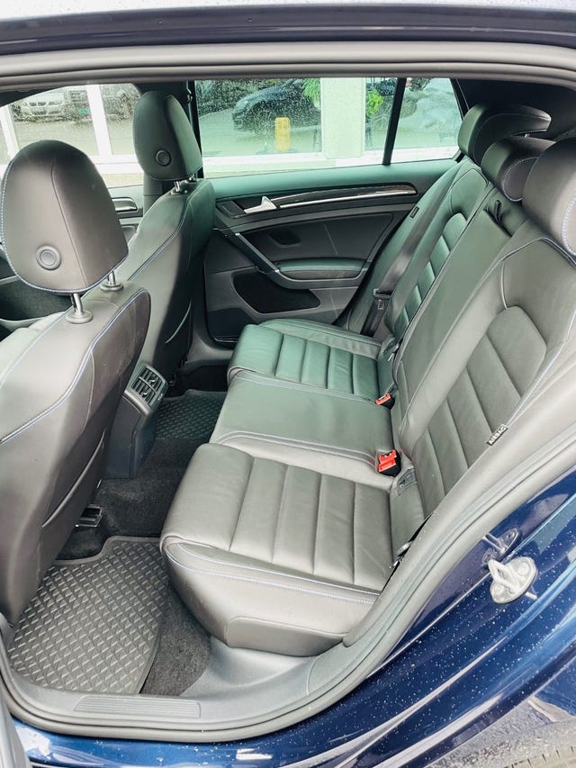 2015 VOLKSWAGEN GOLF - 15