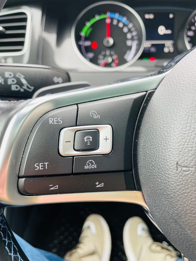 2015 VOLKSWAGEN GOLF - 20