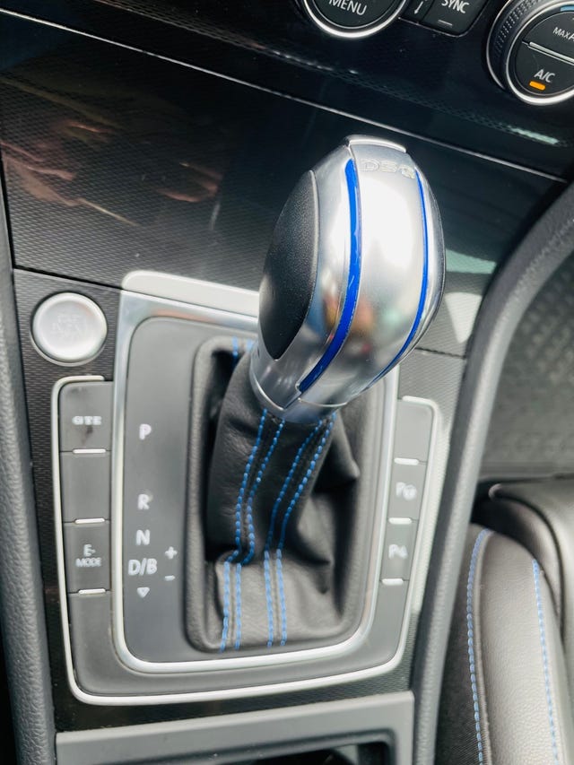 2015 VOLKSWAGEN GOLF - 34