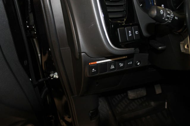 2020 MITSUBISHI OUTLANDER - 18