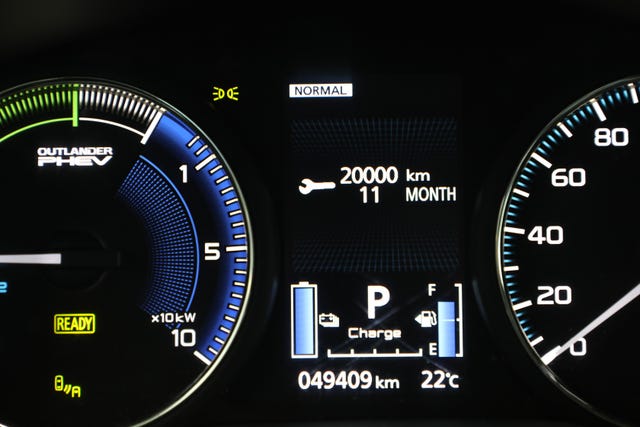 2020 MITSUBISHI OUTLANDER - 29
