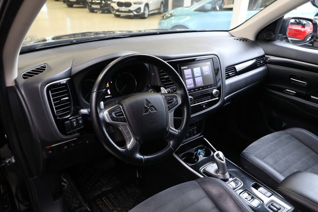 2020 MITSUBISHI OUTLANDER - 21
