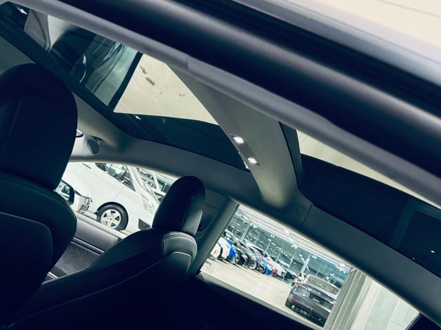 2021 TESLA MODEL 3 - 9
