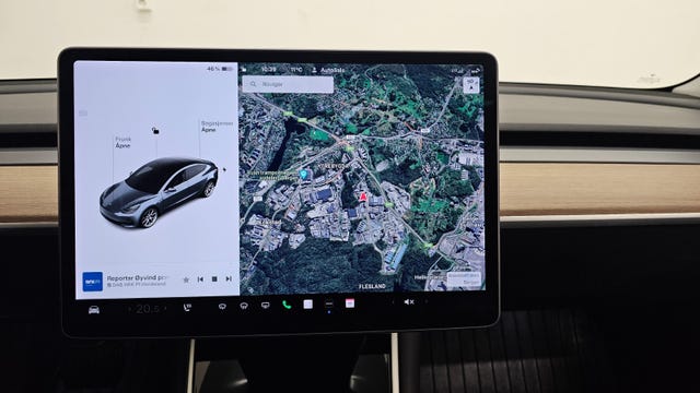 2019 TESLA MODEL 3 - 18