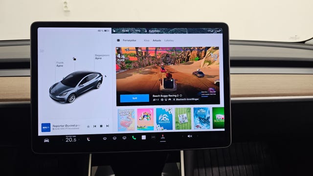 2019 TESLA MODEL 3 - 25