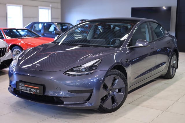 LRW3E7FA2MC232821 2021 TESLA MODEL 3-0