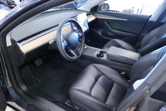 LRW3E7FA2MC232821 2021 TESLA MODEL 3-5