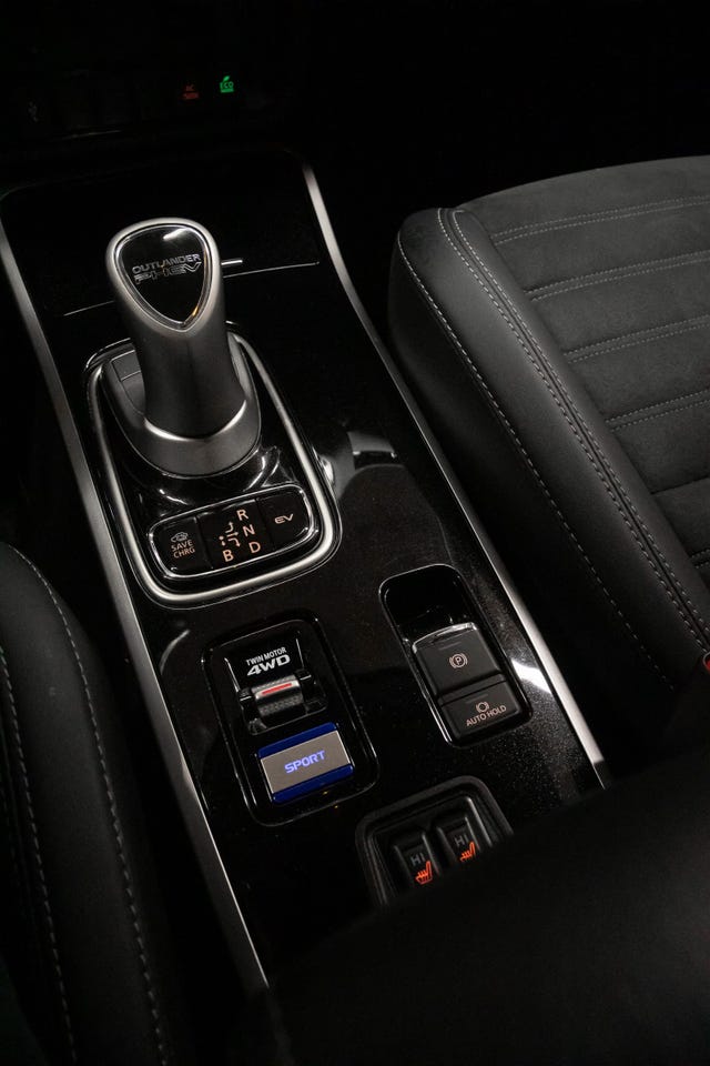 2020 MITSUBISHI OUTLANDER - 22