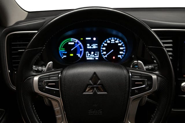 2020 MITSUBISHI OUTLANDER - 19