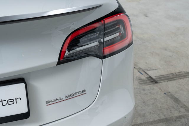 2021 TESLA MODEL 3 - 16