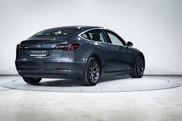 2019 TESLA MODEL 3 - 8