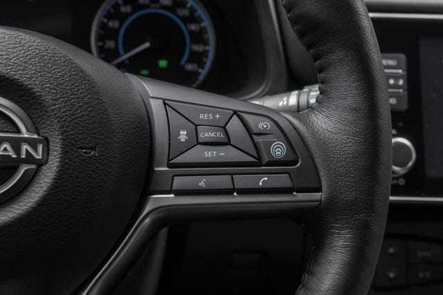 2022 NISSAN LEAF - 14