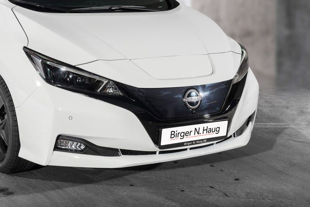 SJNFAAZE1U0176432 2022 NISSAN LEAF-2