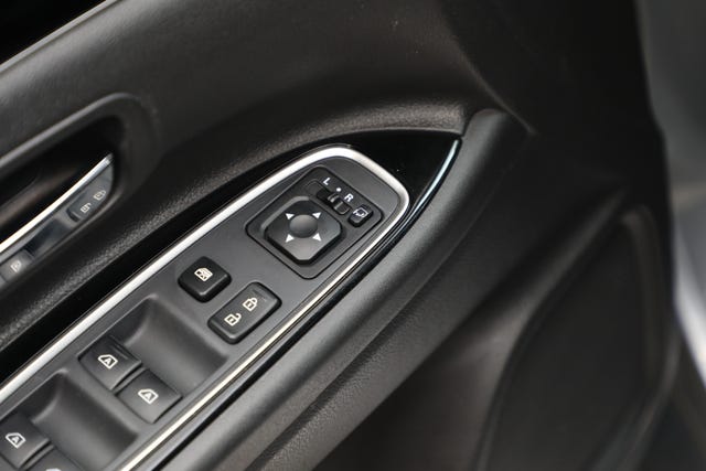 2020 MITSUBISHI OUTLANDER - 26