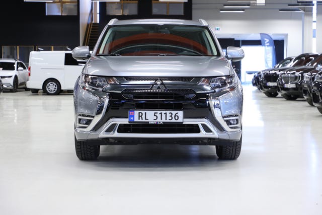 JMBXDGG3WLZ041124 2020 MITSUBISHI OUTLANDER-2