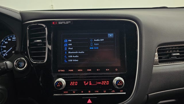 2020 MITSUBISHI OUTLANDER - 26