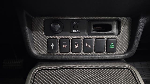 2020 MITSUBISHI OUTLANDER - 23