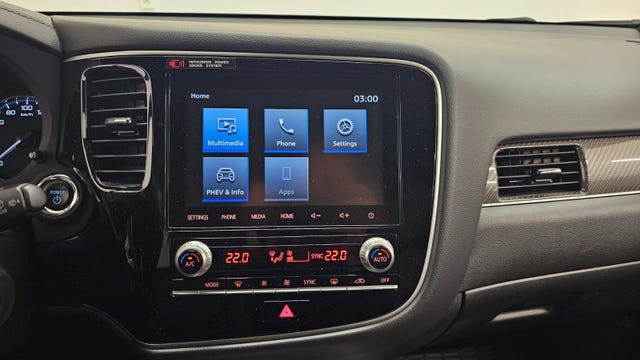 2020 MITSUBISHI OUTLANDER - 24