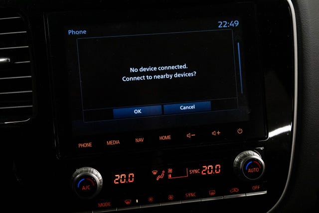 2020 MITSUBISHI OUTLANDER - 32