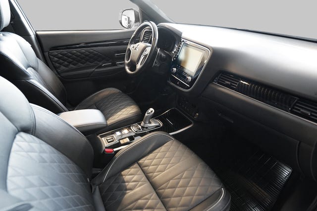 2020 MITSUBISHI OUTLANDER - 20