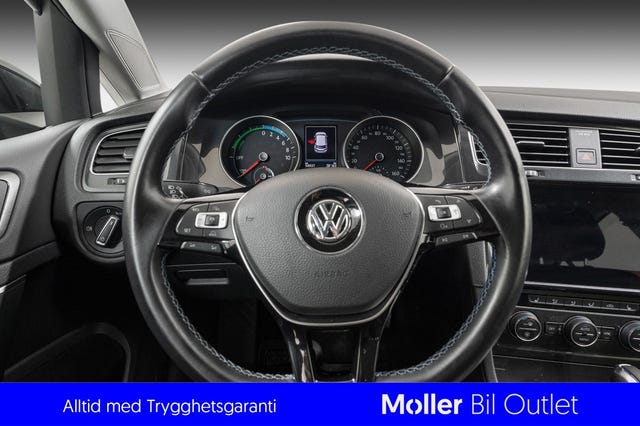 2018 VOLKSWAGEN GOLF - 9