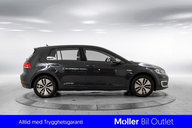 WVWZZZAUZJW911877 2018 VOLKSWAGEN GOLF-5