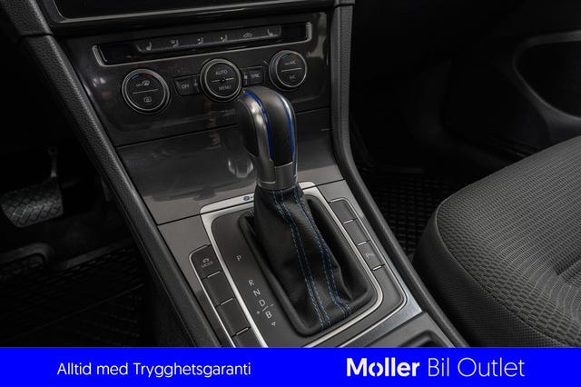 2018 VOLKSWAGEN GOLF - 12