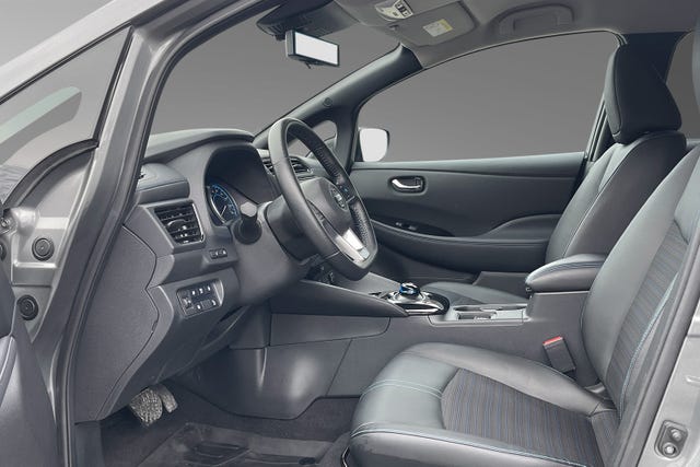 2021 NISSAN LEAF - 14