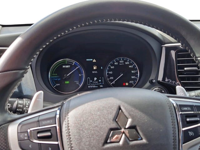 2020 MITSUBISHI OUTLANDER - 9