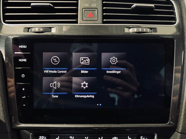 2018 VOLKSWAGEN GOLF - 24