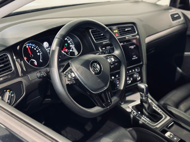 2018 VOLKSWAGEN GOLF - 10