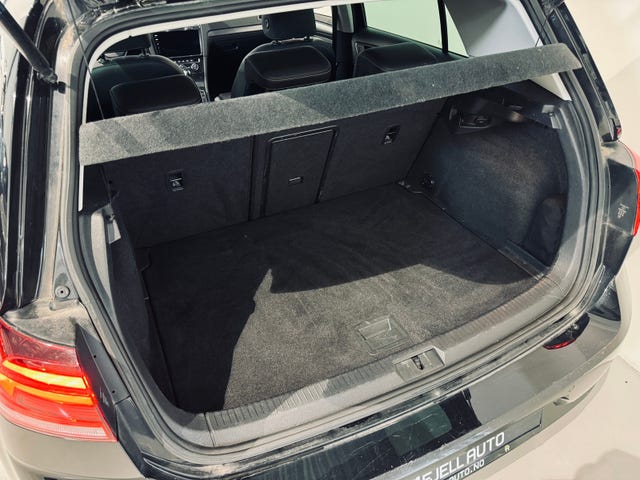 2018 VOLKSWAGEN GOLF - 29