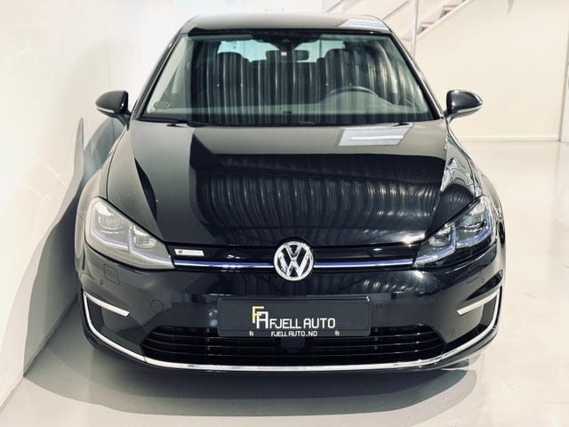 WVWZZZAUZJW903782 2018 VOLKSWAGEN GOLF-4
