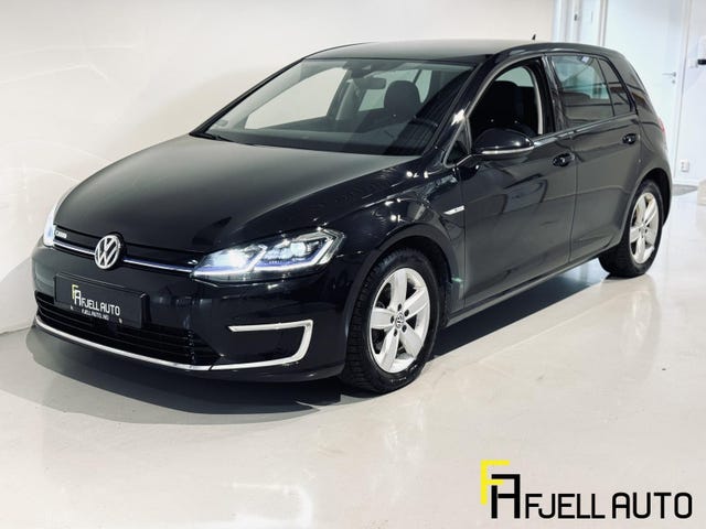WVWZZZAUZJW903782 2018 VOLKSWAGEN GOLF-0
