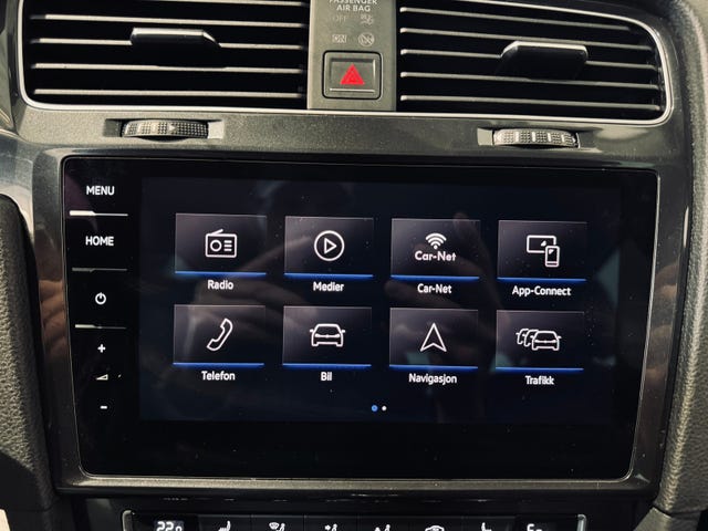 2018 VOLKSWAGEN GOLF - 23