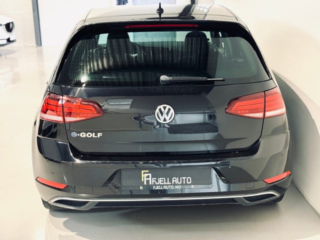 2018 VOLKSWAGEN GOLF - 9