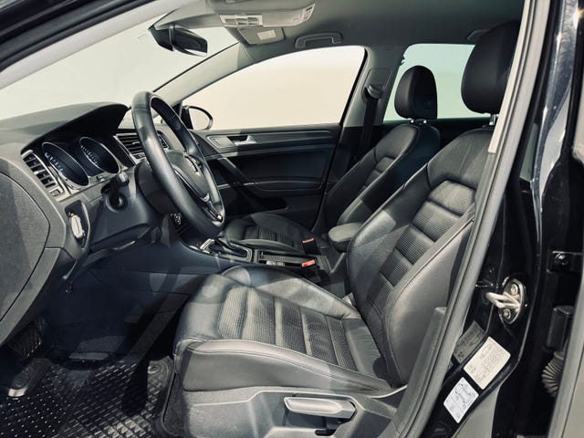 2018 VOLKSWAGEN GOLF - 12