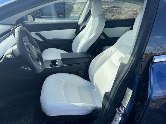 5YJ3E7EB6KF420867 2019 TESLA MODEL 3-2