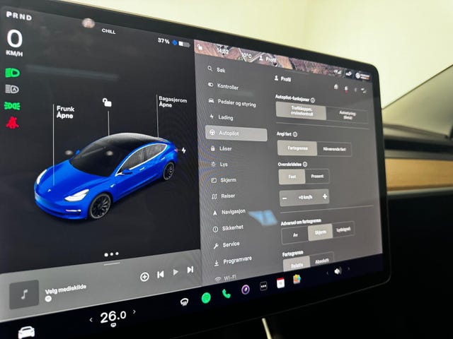 2019 TESLA MODEL 3 - 28
