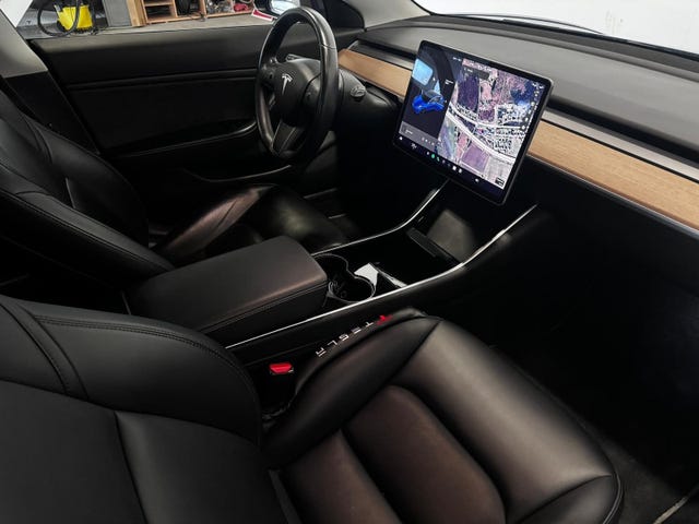 2019 TESLA MODEL 3 - 20