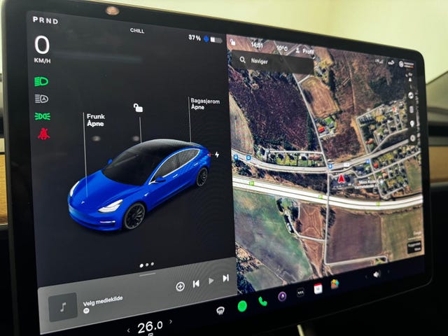 2019 TESLA MODEL 3 - 26