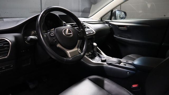 2015 LEXUS NX 300H - 8