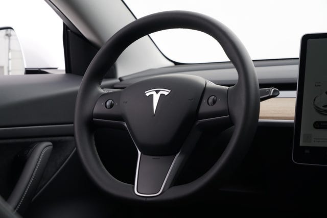 2021 TESLA MODEL 3 - 11