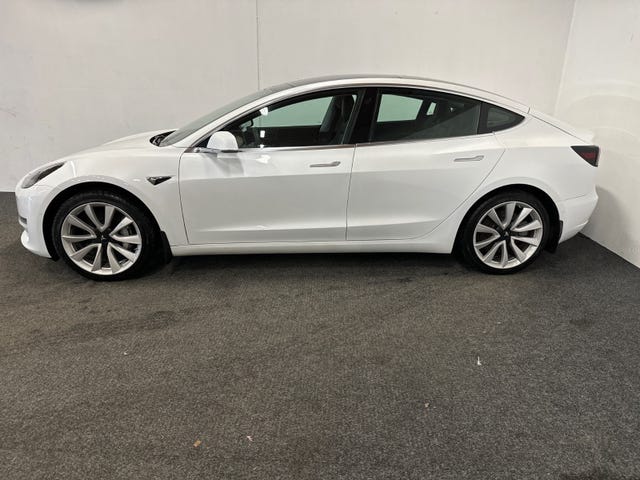 5YJ3E7EB0KF446090 2019 TESLA MODEL 3-4