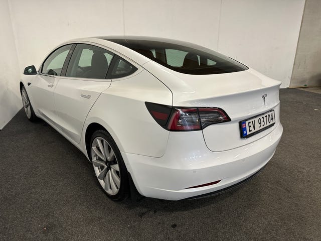 2019 TESLA MODEL 3 - 11