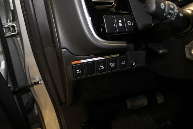 2020 MITSUBISHI OUTLANDER - 18